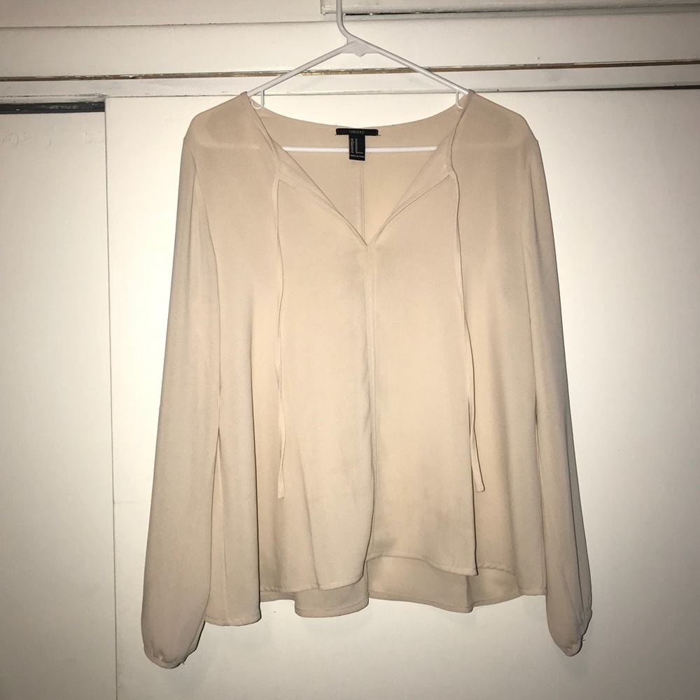 ❌SOLD❌ Forever21 White/Cream Tie Neck Blouse/Shirt